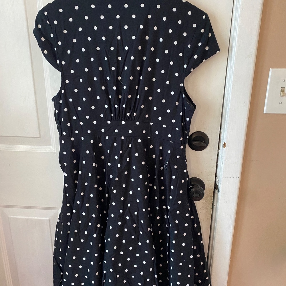POLKA DOT RUFFLE DRESS L - Picture 2 of 3